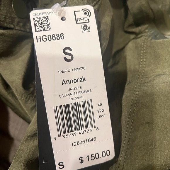 Adidas x ivy park x peloton jacket - Picture 3 of 4